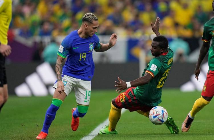 Camerún dio el golpe y le ganó a Brasil en el Mundial 
