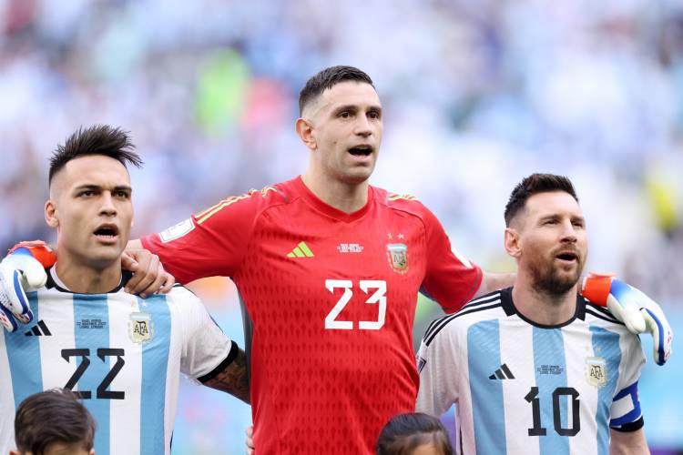 ARGENTINA SE IMPUSO POR 2 a 1 y PASO A CUARTOS DE FINAL