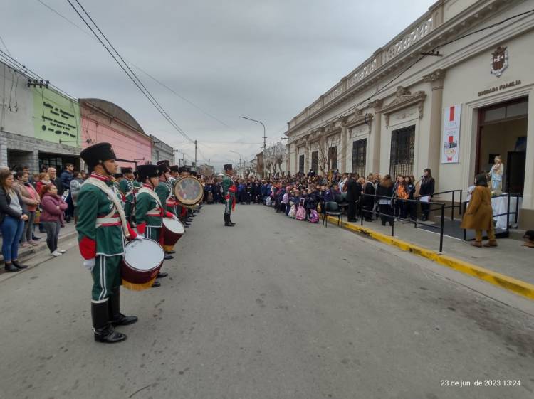 100 AÑOS DE LA ESCUELA SAGRADA FAMILIA