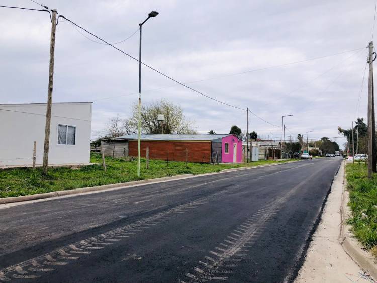SE CONCRETARON MÁS OBRAS DE ASFALTO EN MAGDALENA 