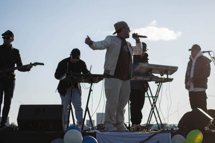 MAGDALENA FESTEJÓ LA LLEGADA DE LA PRIMAVERA Y EL DÍA DEL ESTUDIANTE A PURA MÚSICA 