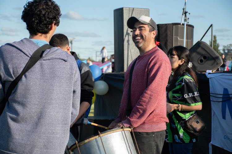 MAGDALENA FESTEJÓ LA LLEGADA DE LA PRIMAVERA Y EL DÍA DEL ESTUDIANTE A PURA MÚSICA 