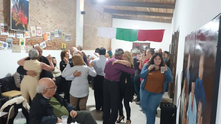 LA JUAN D’ARIENZO BRILLÓ EN EL TEATRO ESPAÑOL DE MAGDALENA