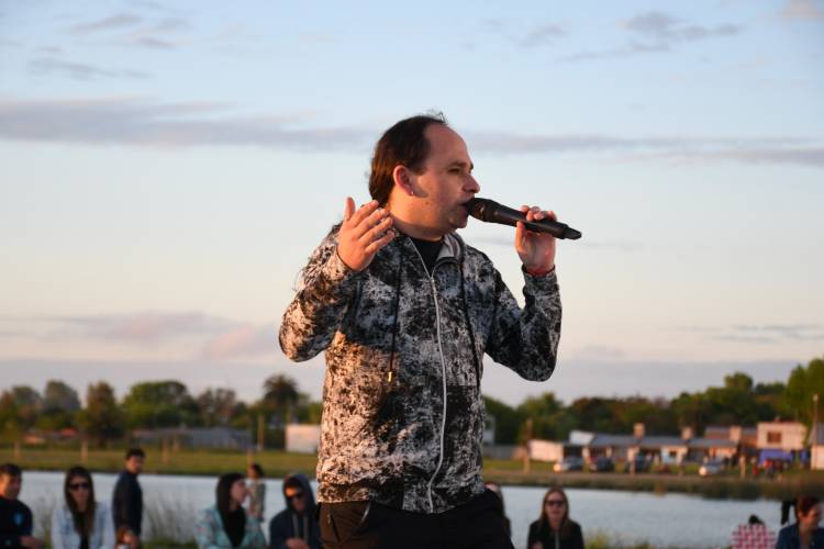  LA CUMBIA COLMÓ EL ANFITEATRO