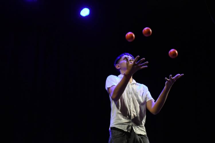 LOS TALLERES MUNICIPALES SE LUCIERON EN EL TEATRO ESPAÑOL